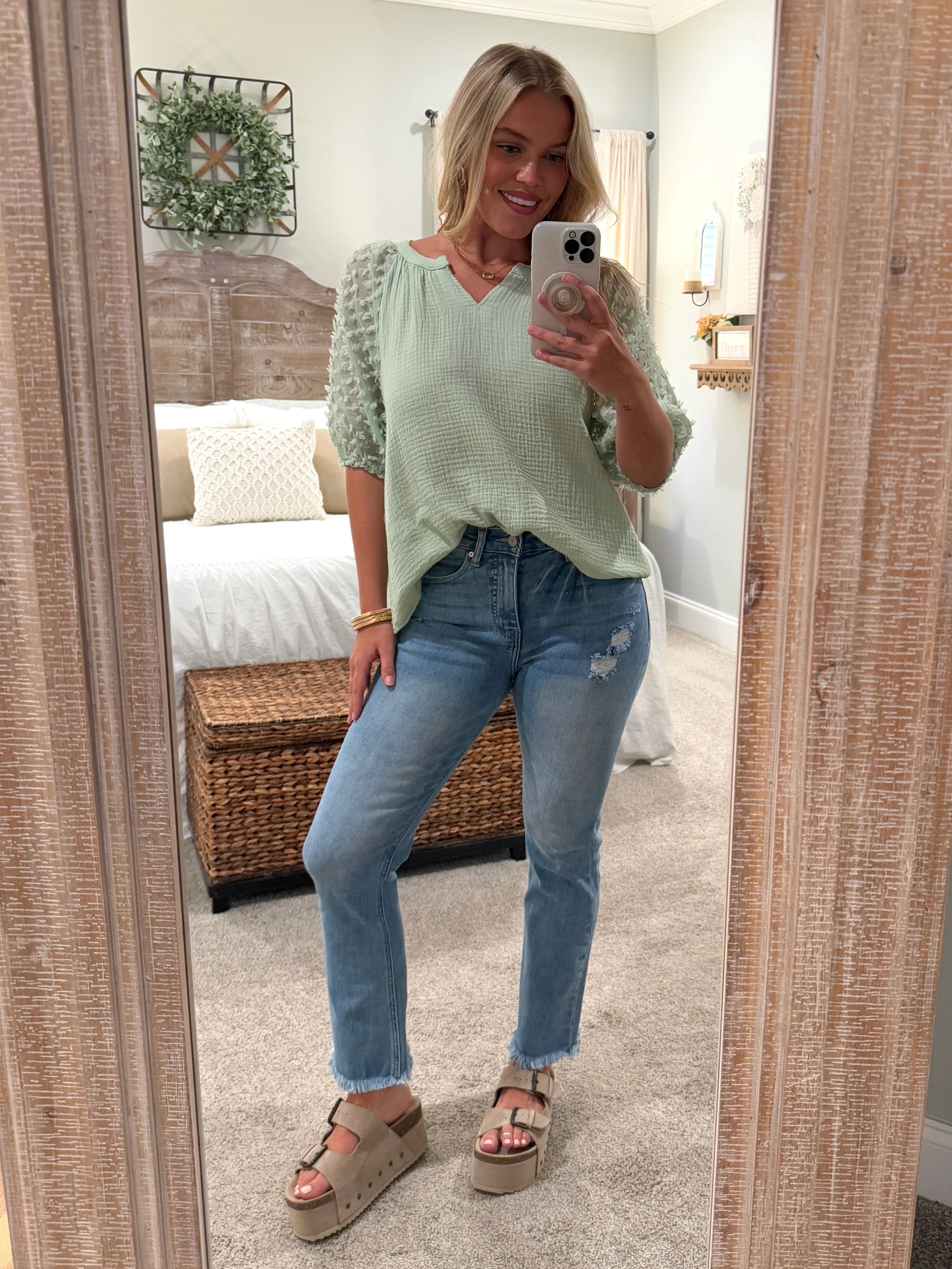 HOPE Puff Sleeve Linen Top (Sage) (S-2X) - Sassy and Southern