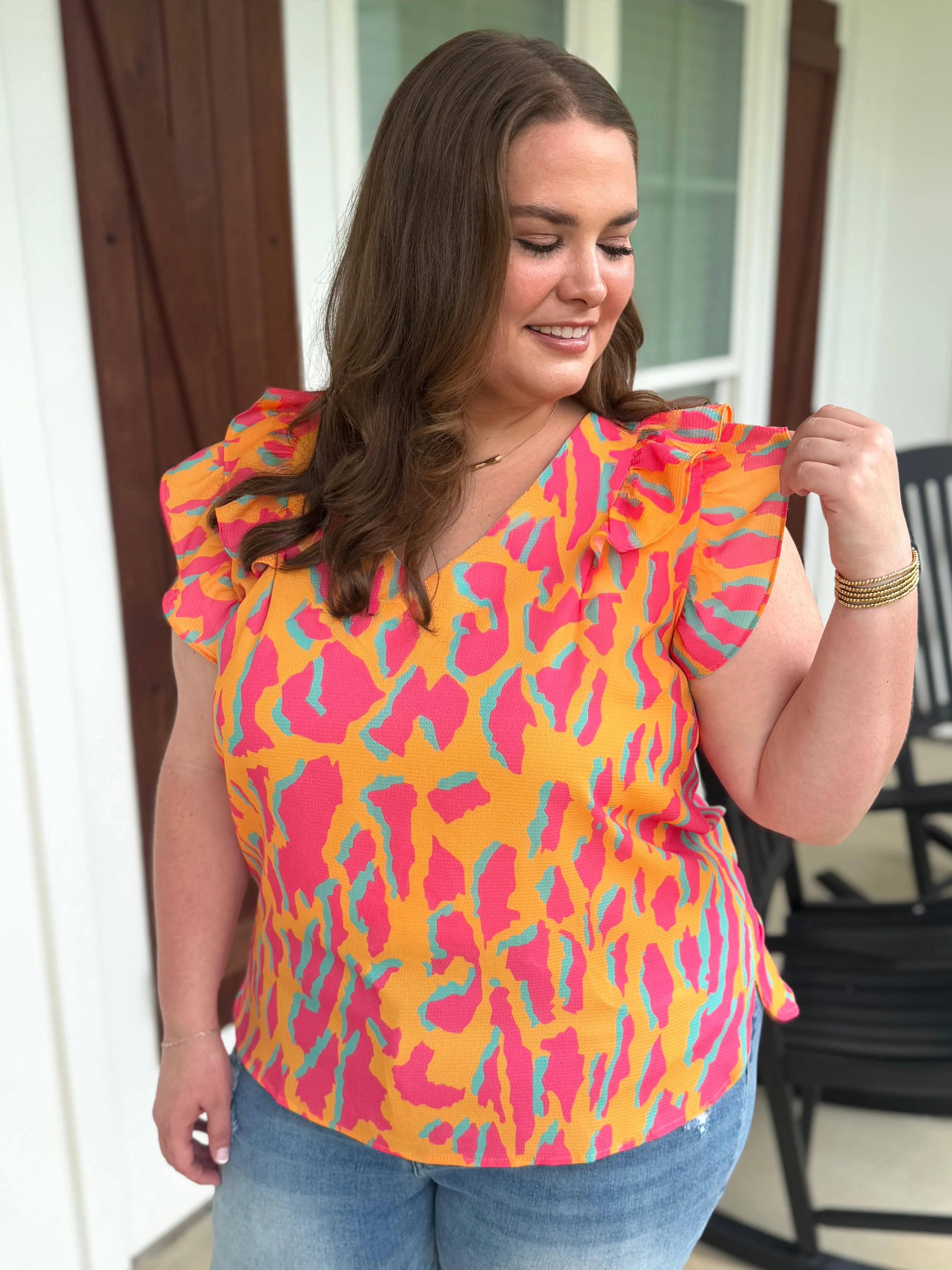 SYDNEY Abstract Print Ruffle Top (S-2X) - Sassy and Southern