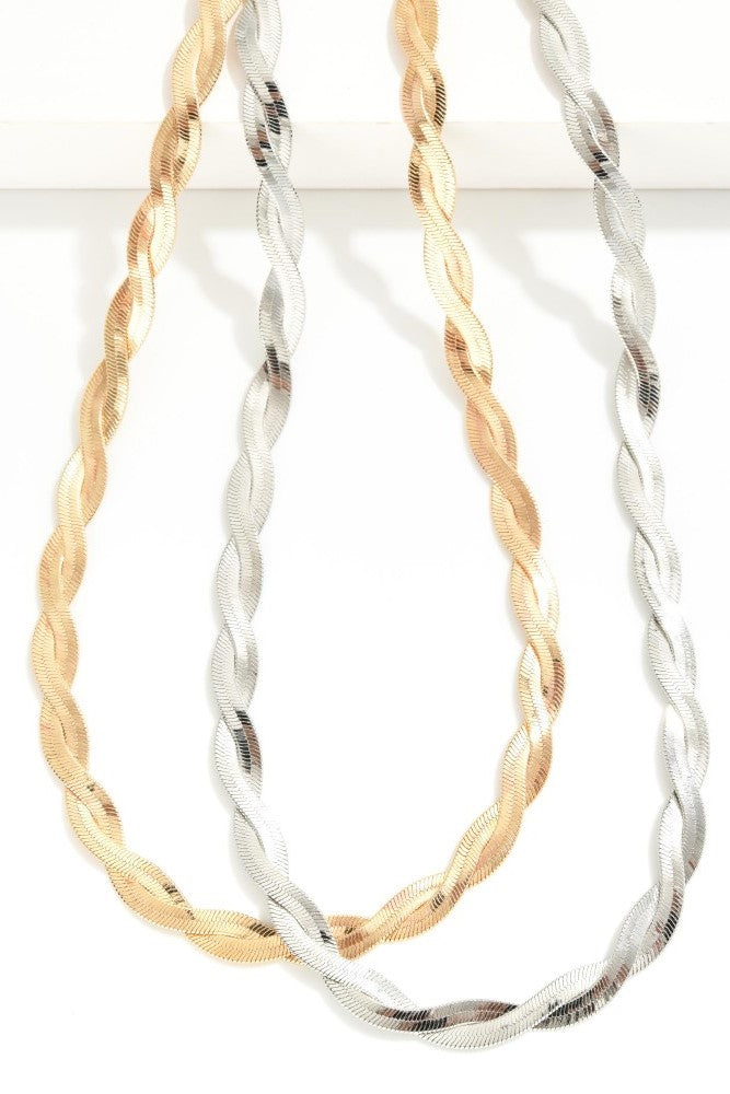 Twisted Chain Link Necklace (Silver or Gold) - Sassy & Southern