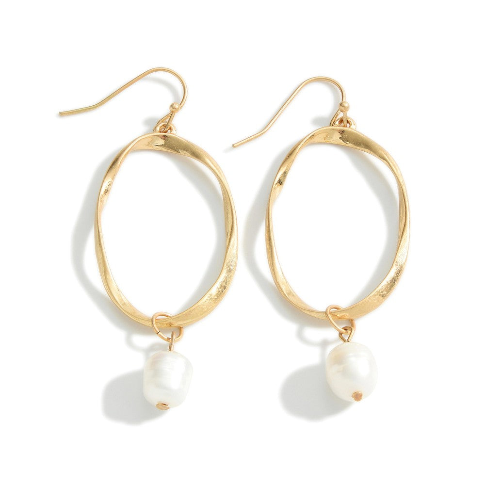 Metal Drop Earrings With Pearl (Gold or Silver) - Sassy & Southern