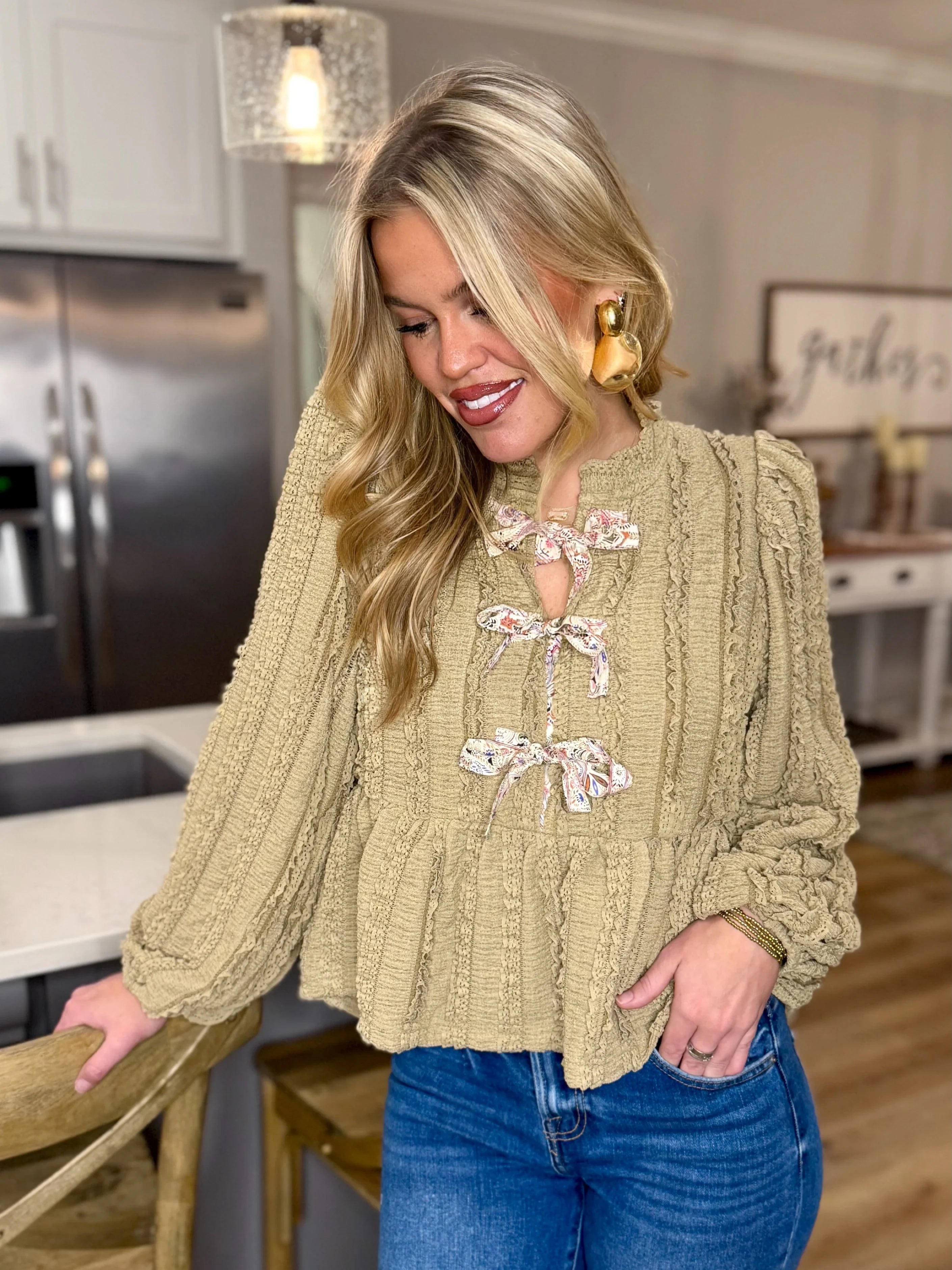 BELLA Textured Top With Bows | Women's | Sizes S-XL | Sassy